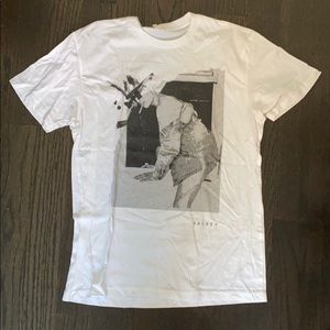 Halsey Band Tee